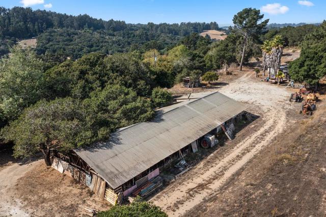 417 Maher Road, Royal Oaks CA: https://media.crmls.org/mediaz/31d57599-107d-4fdb-ba1e-234a7f9da7b2.jpg