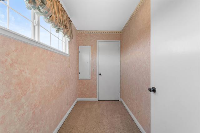 42747 Wixon Dr, Fremont CA: https://media.crmls.org/mediaz/31d74334-3f5a-44e3-9767-4dda4df84f55.jpg