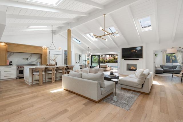 Image 3 of 57 For 1368 Hymettus Avenue