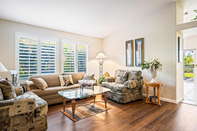 Image 4 of 43 For 49530 Lincoln Drive
