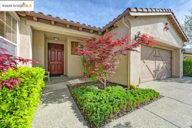 Image 7 of 54 For 5736 Palmera Ln