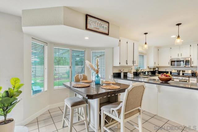 9410 Brian Way, El Cajon CA: https://media.crmls.org/mediaz/31d995d2-33ac-407c-99d3-9e62ddcfb02d.jpg