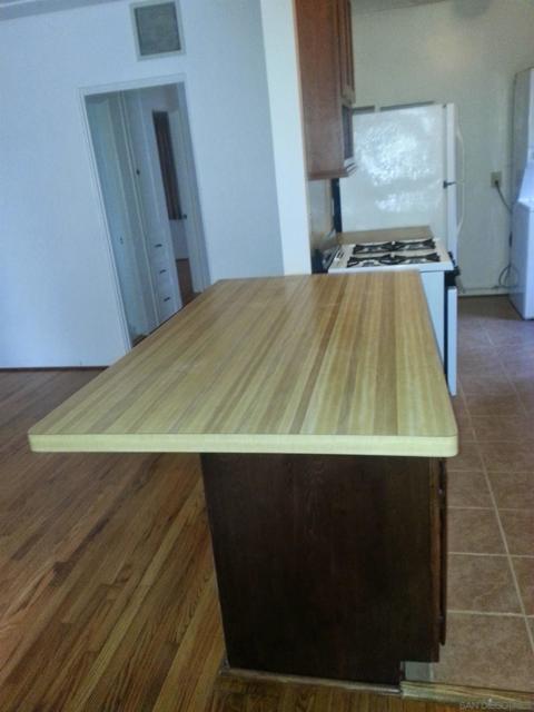 4922 24 Coronado Ave, San Diego CA: https://media.crmls.org/mediaz/31da932d-3652-4534-be01-aafe29291a86.jpg