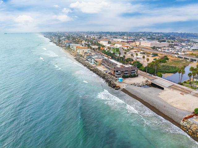 Detail Gallery Image 44 of 46 For 1445 Pacific St #H,  Oceanside,  CA 92054 - 1 Beds | 2 Baths