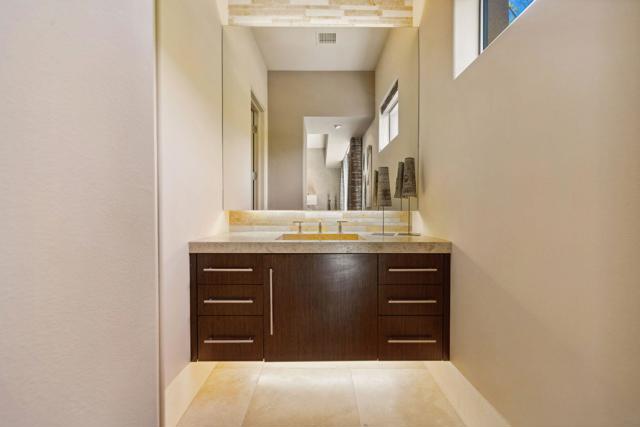 50741 Desert Arroyo Trail, Indian Wells CA: https://media.crmls.org/mediaz/31daf18c-db19-45cc-ab56-e5436d6efd5e.jpg