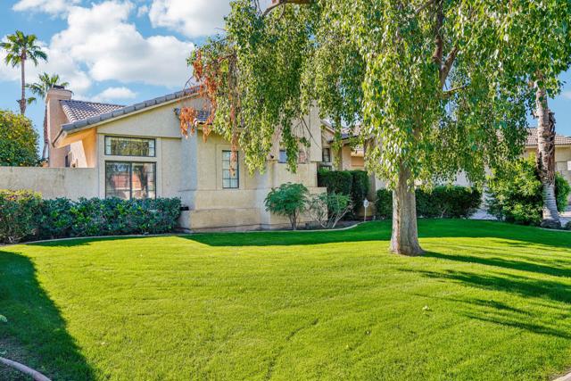 79371 Four Paths Lane, Bermuda Dunes CA: https://media.crmls.org/mediaz/31db1938-5dd5-41d3-81b9-94633fefe5ab.jpg