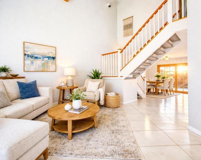 Detail Gallery Image 2 of 10 For 481 Bay Meadows Way, Solana Beach,  CA 92075 - 3 Beds | 1/2 Baths