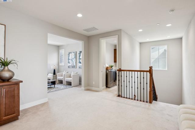 Image 20 of 60 For 29761 Cantera Dr