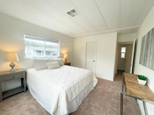 19 Canada Cove Ave, Half Moon Bay CA: https://media.crmls.org/mediaz/31de6cba-697a-4940-b9db-a90796cabe69.jpg