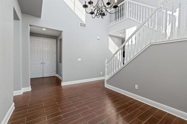 564 Millwood Drive, Patterson CA: https://media.crmls.org/mediaz/31e00764-de87-4f79-b1df-f166d23112b3.jpg