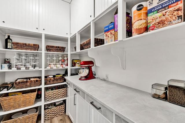 2139 Kirkcaldy Road, Fallbrook CA: https://media.crmls.org/mediaz/31e0456e-67b7-40cf-8b8e-f313d7a6fce8.jpg