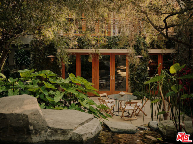 4 Bed Home for Sale in Los Angeles, California