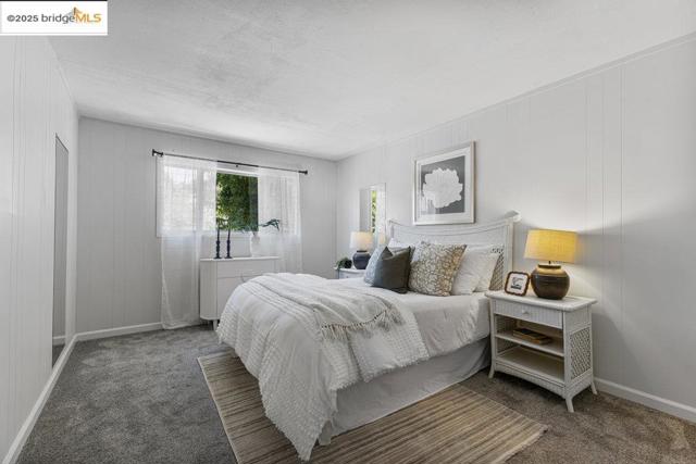 615 Manuel Dr, Novato CA: https://media.crmls.org/mediaz/31e213f2-6789-4e0b-9a1e-228937252194.jpg