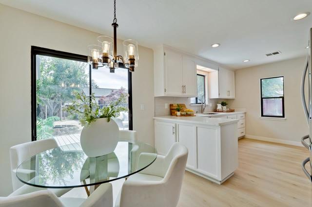 10656 Larry Way, Cupertino CA: https://media.crmls.org/mediaz/31e23d32-87cc-492f-a403-45335691973e.jpg