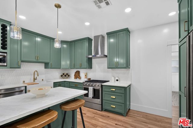 1588 West 49th Street photo 16