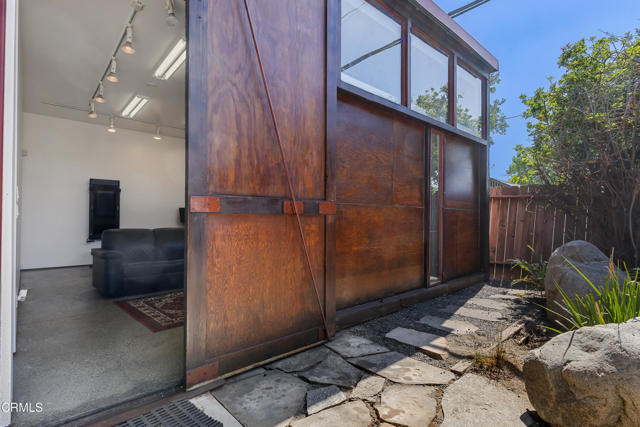 Detail Gallery Image 19 of 24 For 1229 N Sierra Bonita Ave, Pasadena,  CA 91104 - 2 Beds | 2 Baths