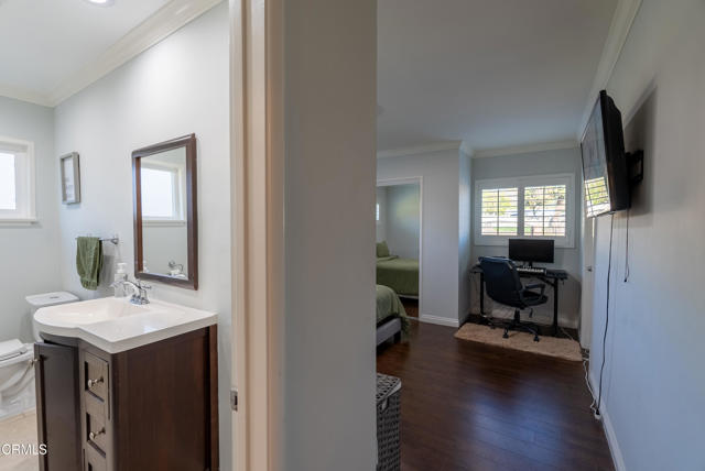 Detail Gallery Image 23 of 51 For 13615 Herrick Ave, Los Angeles,  CA 91342 - 4 Beds | 4 Baths