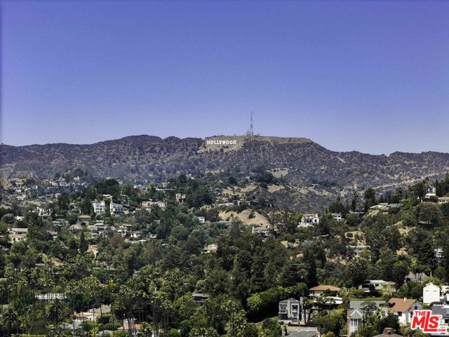1845 Taft Avenue, Los Angeles CA: https://media.crmls.org/mediaz/31e54502-0bef-4165-a8d3-72b9deede54f.jpg