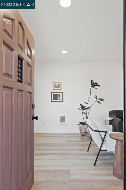 1511 Olive Ave, Richmond CA: https://media.crmls.org/mediaz/31e57ef8-f5b0-405d-9f57-3c529eae3c95.jpg