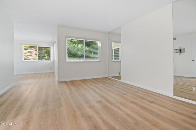 681 Triunfo Canyon Road, Westlake Village CA: https://media.crmls.org/mediaz/31e58baf-3631-4b8b-8c92-adc89af5b69d.jpg