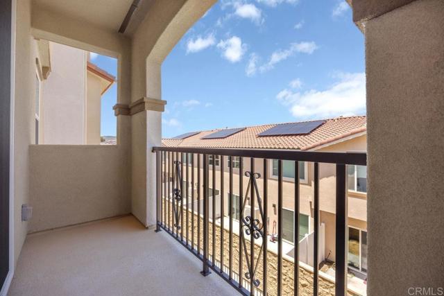 8670 Amherst Street, Santee CA: https://media.crmls.org/mediaz/31e5b018-82eb-405f-b329-78f082ef1c92.jpg