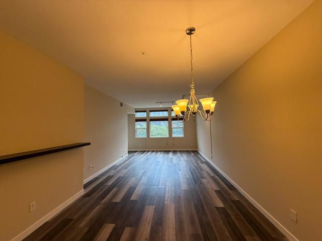 513 Callippe Court, Brisbane CA: https://media.crmls.org/mediaz/31e5ecf2-925c-4048-8265-87aaaf96c96a.jpg