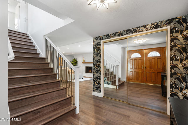1063 Valley High Avenue, Thousand Oaks CA: https://media.crmls.org/mediaz/31e5f206-642f-426e-b3f4-025756a7c324.jpg
