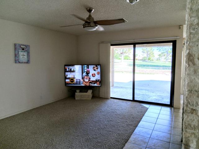 Image 31 of 50 For 8796 Clubhouse Boulevard
