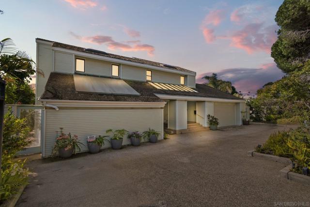 Image 2 of 29 For 5912 La Jolla Blvd