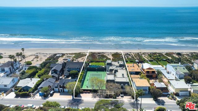 0 Broad Beach Road, Malibu CA: https://media.crmls.org/mediaz/31e7dc88-cde1-415c-b749-fc3d3964e0e3.jpg