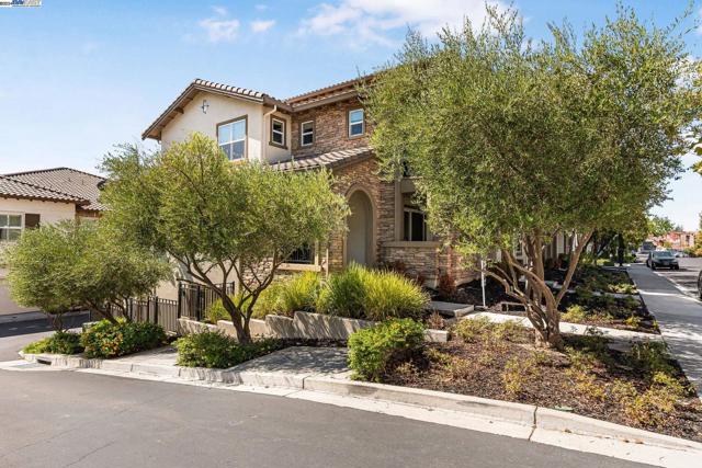 Image 2 of 57 For 3276 Giovanni Way
