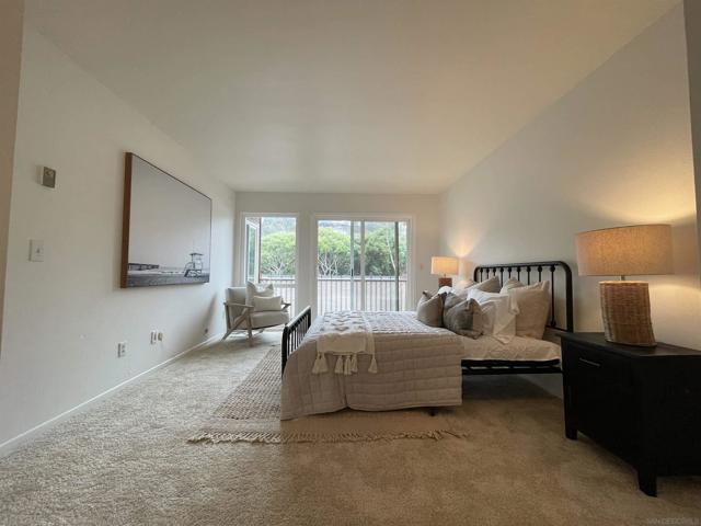 Image 10 of 31 For 2610 Torrey Pines Rd  D25