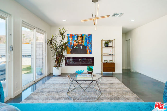 38220 Dorn Road, Cathedral City CA: https://media.crmls.org/mediaz/31e9cf15-53f7-4af4-8ac9-7e594738bd05.jpg