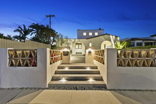 4223 Middlesex Dr, San Diego CA: https://media.crmls.org/mediaz/31ea3179-2d6a-4cdd-9e25-496ba8eb1e1b.jpg