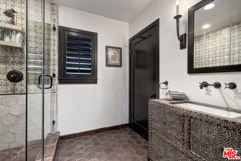 MLS #25527286 image #39