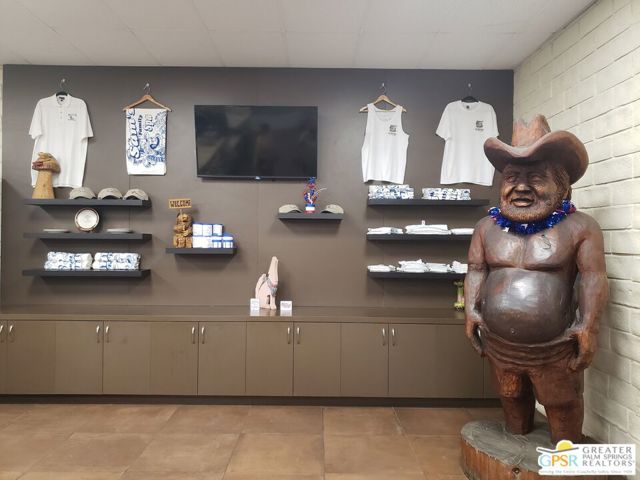 70875 Dillon Road, Desert Hot Springs CA: https://media.crmls.org/mediaz/31ea6607-eb13-4a2a-aedc-48689ec3ac90.jpg