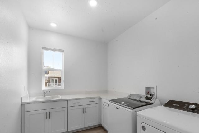 413 Halcyon Place, Bethel Island CA: https://media.crmls.org/mediaz/31ec8f2e-1144-443a-a0aa-d7a5d1a155a5.jpg