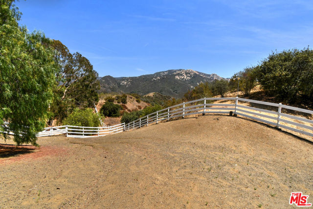 Drew Fenton | 25700 Mulholland Highway Calabasas CA | MLS: 7341247