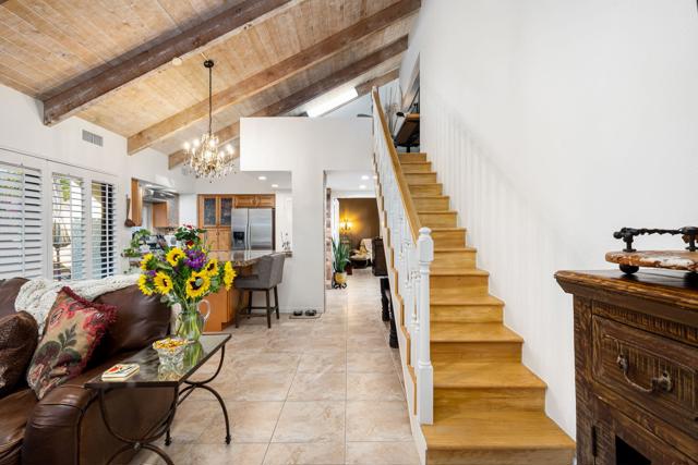 317 Forest Hills Drive, Rancho Mirage CA: https://media.crmls.org/mediaz/31ed7ebb-fa4a-41a3-a879-3b3d87b7d3ae.jpg