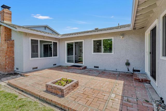 6608 Neptune Court, San Jose CA: https://media.crmls.org/mediaz/31ed807c-a4b7-406f-9b8f-de308a78e8ad.jpg