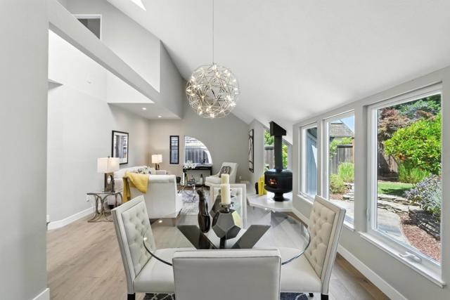 148 Promethean Way, Mountain View CA: https://media.crmls.org/mediaz/31ee0334-a000-4bcf-9c82-a7295f5e9eb0.jpg