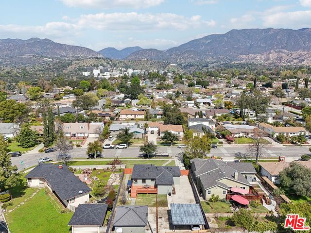 910 Arwin Street, Pasadena CA: https://media.crmls.org/mediaz/31f034d2-229a-413c-a125-35c7af41cbb4.jpg