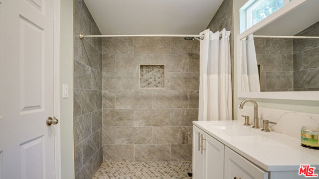 9790 Shadow Island Drive photo 24
