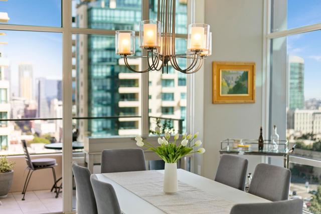 Detail Gallery Image 10 of 46 For 550 Front St #1401,  San Diego,  CA 92101 - 2 Beds | 2/1 Baths