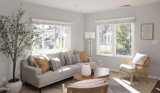 Detail Gallery Image 4 of 36 For 2696 Casitas Ave, Altadena,  CA 91001 - 3 Beds | 2 Baths