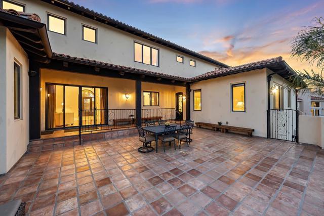 Image 3 of 80 For 11331 Enchanto Vista Drive