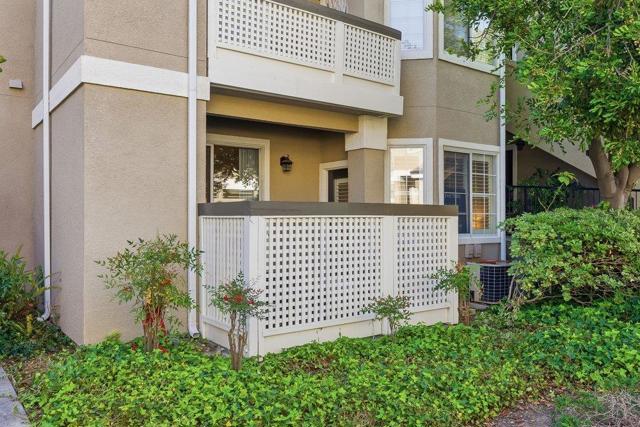 838 Bucks Lake Court, San Jose CA: https://media.crmls.org/mediaz/31f22a90-8cbd-4407-8a26-a99240ed73e7.jpg