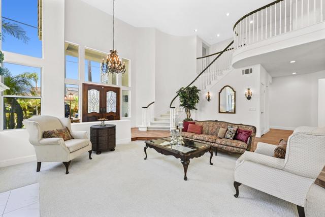 6990 Blue Orchid Lane, Carlsbad CA: https://media.crmls.org/mediaz/31f2d5ad-da63-46f3-9d51-9e57e883e252.jpg