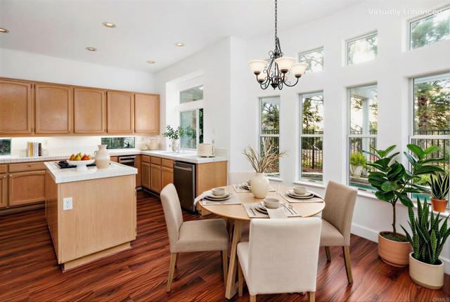 Detail Gallery Image 15 of 55 For 11605 Windcrest Ln, San Diego,  CA 92128 - 4 Beds | 3 Baths