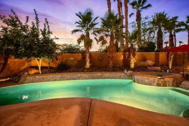 79320 Desert Wind Court, La Quinta CA: https://media.crmls.org/mediaz/31f54d06-30a7-42f6-871a-ef2e4884c591.jpg